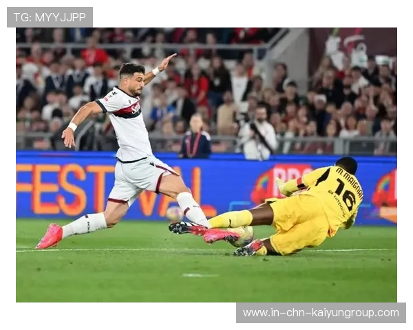 AC米兰禁区内连续调整形成高质量射门